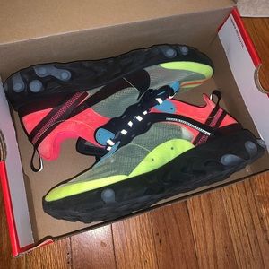 Nike React Element size 10 in men